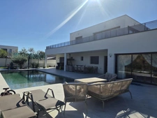 ✨ SOMPTUEUSE VILLA CONTEMPORAINE — ÉLÉGANCE, LUMIÈRE & ART DE VIVRE