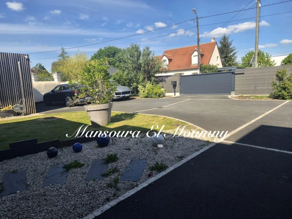 ENSEMBLE IMMOBILIER D'EXCEPTION 
