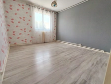 Maison à vendre 4 pièces SAINT SEURIN SUR L'ISLE (33)