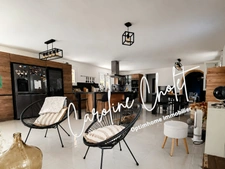 Maison à vendre 6 pièces Proche de coutras