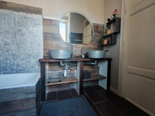 Maison à vendre 6 pièces RAUZAN (33)