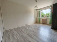 Maison à vendre 4 pièces SAINT SEURIN SUR L'ISLE (33)