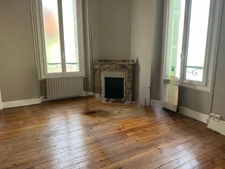 Dpt Hautes Pyrénées (65), à vendre TARBES immeuble 