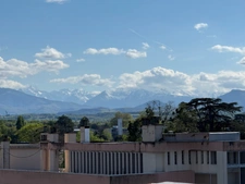 TARBES (65) - Dernier étage - Appartement d'exception de 130 m2 avec balcons.