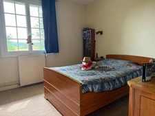 Maison à vendre 7 pièces - 190 m2 - Garage - Piscine - 8 000 m2 de terrain
