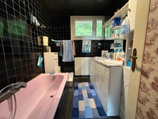 Maison à vendre 7 pièces - 190 m2 - Garage - Piscine - 8 000 m2 de terrain