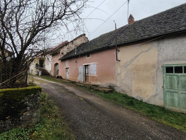 Maison à vendre 3 pièces  ()