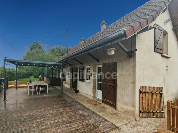 Maison à vendre 5 pièces proche de LOUHANS (71)