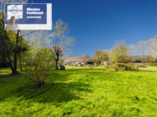Maison à vendre 7 pièces proche de PIERRE DE BRESSE (71)