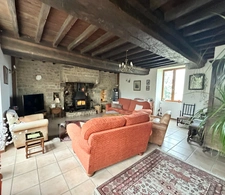 Maison à vendre 6 pièces SOURDEVAL (50) avec garage et sous sol complet