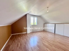 Maison familiale avec annexe indépendante à Ver-sur-Mer, 6 pièces, (14) Calvados
