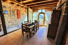 Maison à vendre 8 pièces  (88)