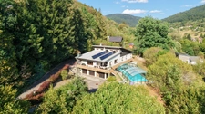 Dpt Vosges (88), à vendre CORNIMONT villa P8 de 263,98 m² - Terrain de 3 469,00 m² - Plain pied