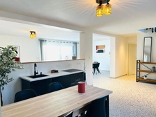 Maison traditionnelle bretonne entièrement rénovée – 160 m² à Plescop