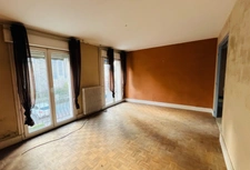 À Vendre — Ancien Bar / Hôtel / Restaurant – Fort Potentiel Investisseur Pluméliau – Hyper Centre