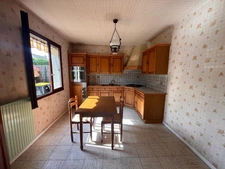 Charmante maison 85m2, 2 chambres avec fort potentiel – Emplacement idéal