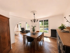 Saint-Avé – Quartier des Trois Rois – Maison familiale rénovée de 140 m² – 5 chambres – Terrain de 790 m²
