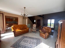 Charmante maison 85m2, 2 chambres avec fort potentiel – Emplacement idéal
