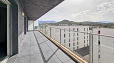 AJACCIO – T3 DERNIER ÉTAGE – TERRASSE DE 21 M² – 3 STATIONNEMENTS