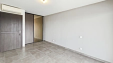 AJACCIO – T3 DERNIER ÉTAGE – TERRASSE DE 21 M² – 3 STATIONNEMENTS