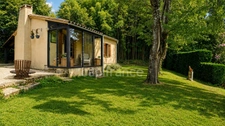 Maison périgourdine en pierre avec gîte, piscine et 1,25 ha de terrain – Doissat