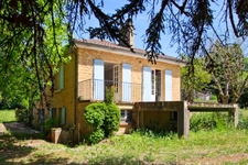 Maison à vendre 4 pièces SIORAC EN PERIGORD, sous-sol de 100m² exploitable  jardin 1933m².