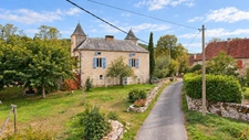 Léobard, proche Gourdon : maison avec gîte, 4 autres gîtes disponibles en supplément