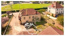 Maison individuelle de 90m² à Gourdon (46) – Beaux volumes et fort potentiel d’aménagement