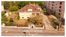 Detached house in Gourdon – Spacious, with garden and great potential for conversion