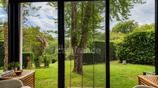 Maison périgourdine en pierre avec gîte, piscine et 1,25 ha de terrain – Doissat