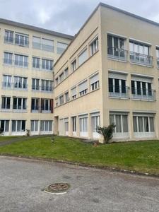  SOISSONS (02) A VENDRE  HYPER CENTRE APPARTEMENT DE 37 M  1 ETAGE AVEC PARKING