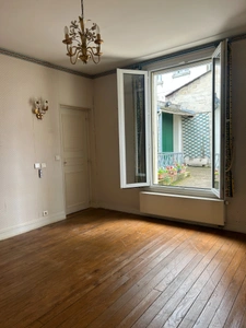 CHATEAU THIERRY (02) maison 5 pieces 