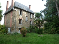 Maison à vendre  10 pièces CHATEAU THIERRY (02)