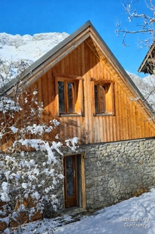 Chalet authentique avec 2 logements indépendants – cœur du massif des Écrins – proche Deux Alpes