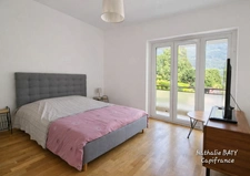 Rare à la vente - Spacieux appartement 150 m² – 7 pièces – 4 chambres – Terrasse, balcon, jardin – Dépendances – Ugine