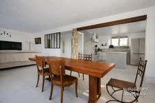 Nouveau prix - Belle opportunité à saisir - Maison familiale 174 m² – Vue dégagée, calme et potentiel rare à Gruffy.