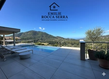VILLA CONTEMPORAINE à vendre à 8 min de AJACCIO - Magnifique villa de standing avec piscine et vue Mer - Garage fermé 