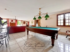 Propriete à vendre 5 pièces proche de SENLIS (60) - 3 chambres possibilité 4 - Jardin 2100m2 avec Piscine - A1 à 10 min / CDG 20 min / Ecoles privées et publiques / Commodités