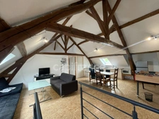 A vendre : Superbe maison en pierre de 270 m2  - 