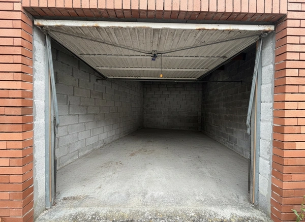 GARAGE / STOCKAGE - NOYELLES SUR SELLE