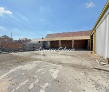 Hangar couvert + préau – stockage / hivernage / activité – 741 m² – NOYELLES SUR SELLE (59)
