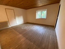 De l’espace avec 5 chambres, de la lumière et une vue à couper le souffle !