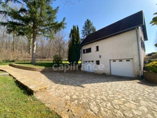 Propriété de caractère en lisière de forêt – 185 m² habitables sur 2 100 m² de terrain