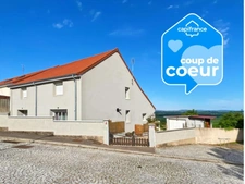 De l’espace avec 5 chambres, de la lumière et une vue à couper le souffle !