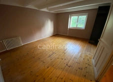 De l’espace avec 5 chambres, de la lumière et une vue à couper le souffle !