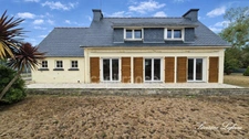À Trégunc, une maison familiale aux beaux volumes, à deux pas du littoral !