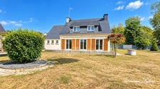 À Trégunc, une maison familiale aux beaux volumes, à deux pas du littoral !