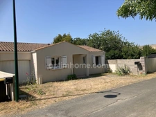 Maison avec jardin et garage, 4 pièces  
