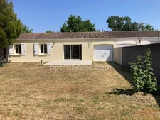 Maison avec jardin et garage, 4 pièces  