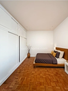 APPARTEMENT 3 PIECES  210 000 EUROS